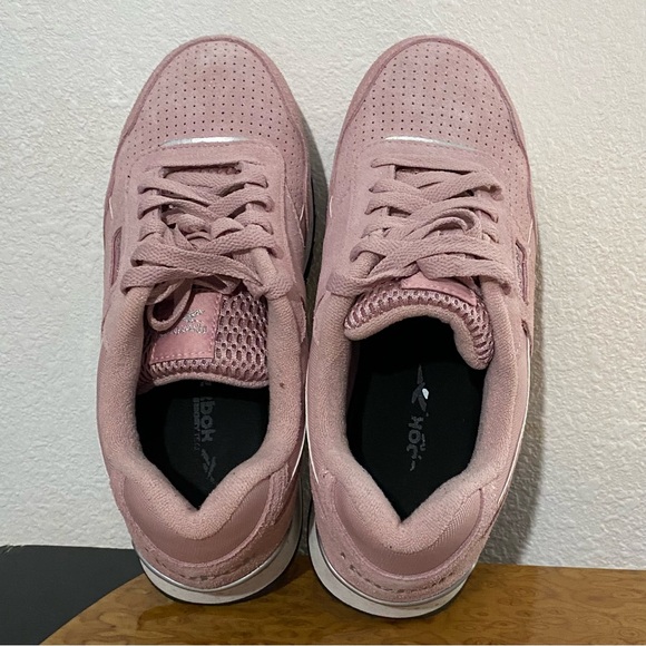 Reebok Harman Women's size 7 M Pink Suede Classic Work Shoes composite Toe - Picture 6 of 15